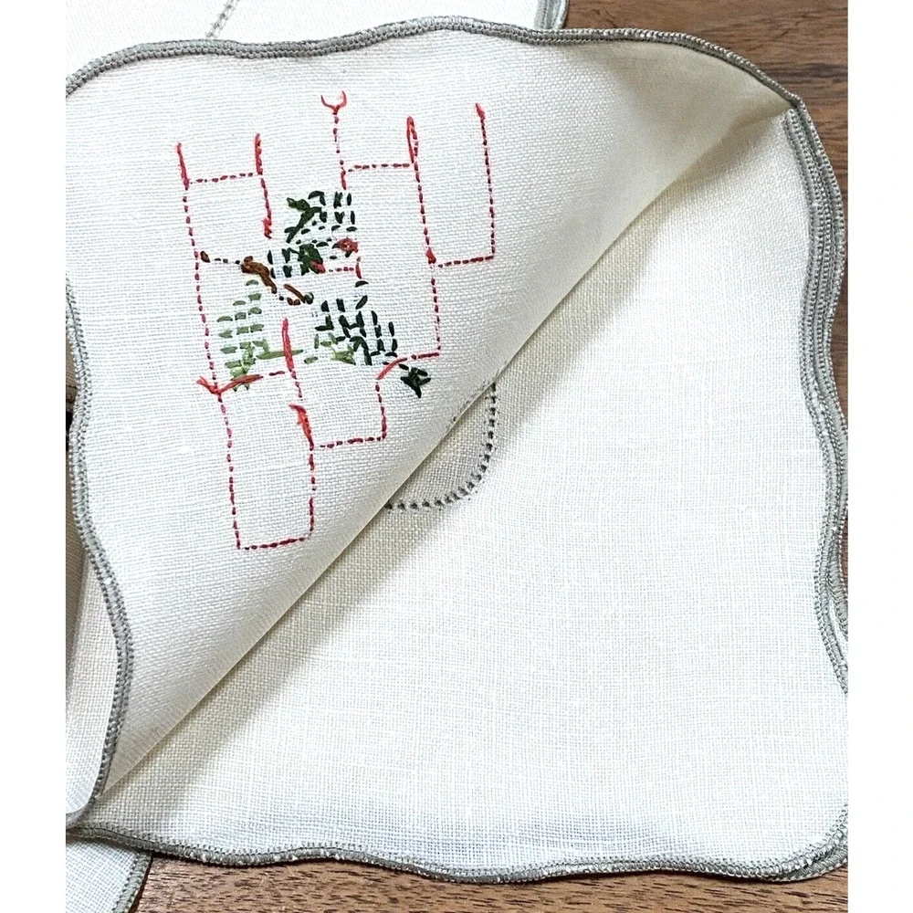 Vintage Linen Cocktail Napkins Set of 4 Embroidery Corners Art Deco 12